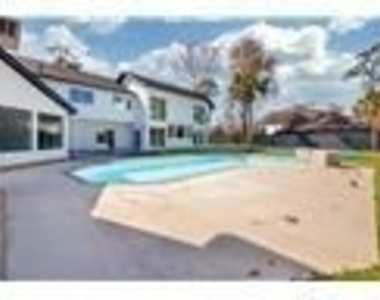 12564 Memorial Drive - Photo Thumbnail 8