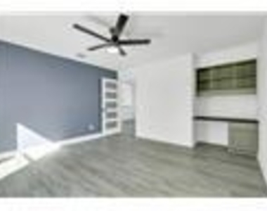 12564 Memorial Drive - Photo Thumbnail 36