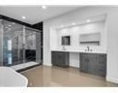 12564 Memorial Drive - Photo Thumbnail 25