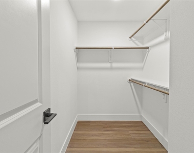 3815 Elysian Street - Photo Thumbnail 18