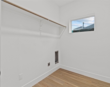 3815 Elysian Street - Photo Thumbnail 31