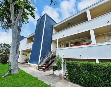 781 Country Place Drive - Photo Thumbnail 30
