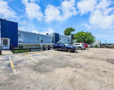 781 Country Place Drive - Photo Thumbnail 33