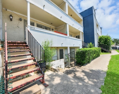 781 Country Place Drive - Photo Thumbnail 31