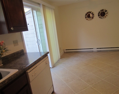 1025 S Mammoth - Photo Thumbnail 11