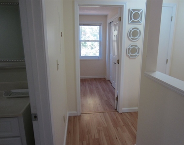 1025 S Mammoth - Photo Thumbnail 14