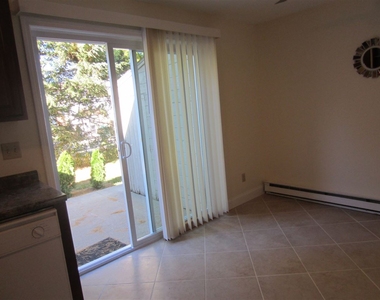 1025 S Mammoth - Photo Thumbnail 9