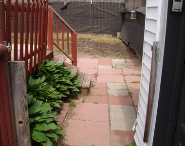 145 Mcquesten - Photo Thumbnail 1