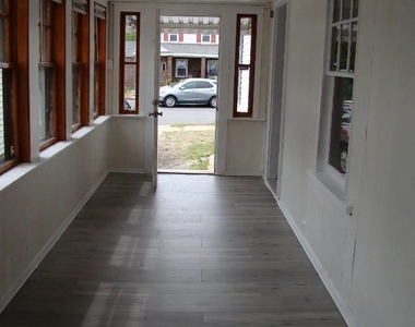 145 Mcquesten - Photo Thumbnail 16