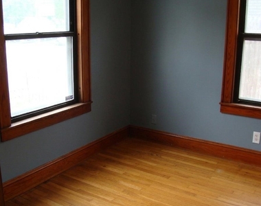 145 Mcquesten - Photo Thumbnail 15