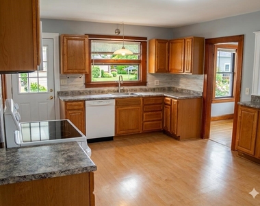 145 Mcquesten - Photo Thumbnail 13