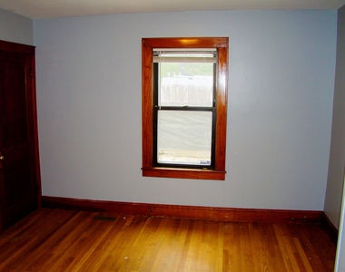 145 Mcquesten - Photo Thumbnail 6