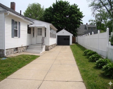 145 Mcquesten - Photo Thumbnail 14