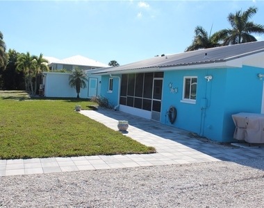 2744 Sanderling Court - Photo Thumbnail 5