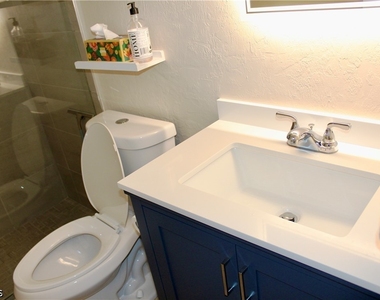 2744 Sanderling Court - Photo Thumbnail 38