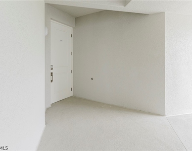 5527 Double Eagle Circle - Photo Thumbnail 37