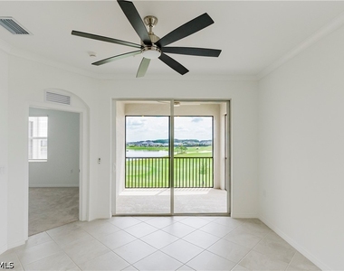 5527 Double Eagle Circle - Photo Thumbnail 17