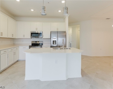 5527 Double Eagle Circle - Photo Thumbnail 4