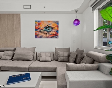 1100 Pine Ridge Road - Photo Thumbnail 15
