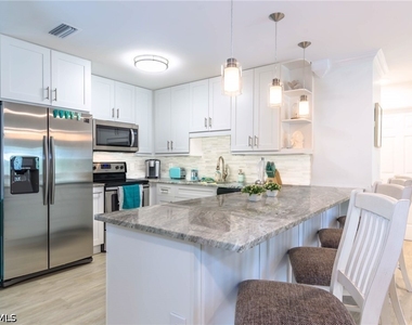 28 Constitution Drive - Photo Thumbnail 9
