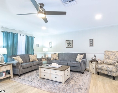 28 Constitution Drive - Photo Thumbnail 13