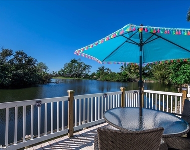 28 Constitution Drive - Photo Thumbnail 6