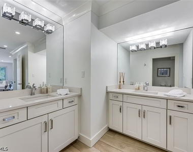 225 5th Avenue S - Photo Thumbnail 13