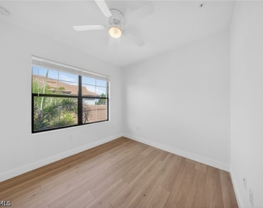 1435 Santiago Circle Sw - Photo Thumbnail 12