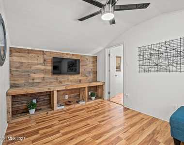 603 E New Haven Avenue - Photo Thumbnail 8