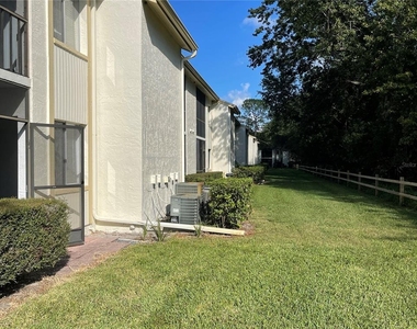 103 Palmetto Court - Photo Thumbnail 30