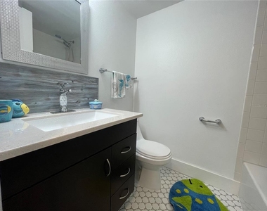 103 Palmetto Court - Photo Thumbnail 21