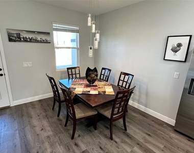 1361 Sacramento Street - Photo Thumbnail 6