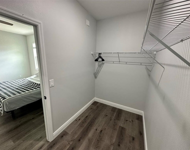 1361 Sacramento Street - Photo Thumbnail 13