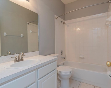 10109 Hayfield Way - Photo Thumbnail 17