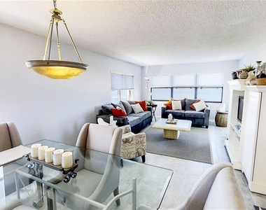 1230 Gulf Boulevard - Photo Thumbnail 15
