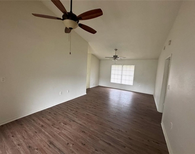 2378 Comerwood Drive - Photo Thumbnail 11