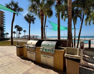 880 Mandalay Avenue - Photo Thumbnail 20