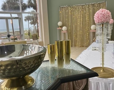 880 Mandalay Avenue - Photo Thumbnail 20