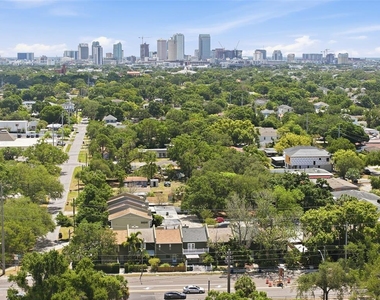 727 N Himes Avenue - Photo Thumbnail 50