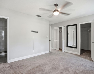 727 N Himes Avenue - Photo Thumbnail 29