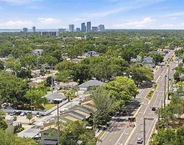 727 N Himes Avenue - Photo Thumbnail 47