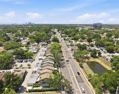 727 N Himes Avenue - Photo Thumbnail 46