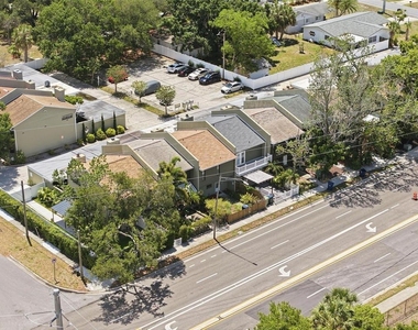727 N Himes Avenue - Photo Thumbnail 48