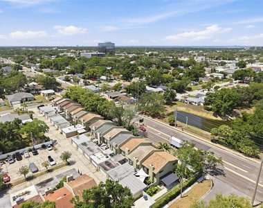727 N Himes Avenue - Photo Thumbnail 45