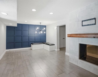 727 N Himes Avenue - Photo Thumbnail 37