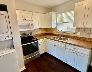 8124 Cormel Street - Photo Thumbnail 4