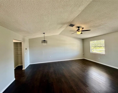 8124 Cormel Street - Photo Thumbnail 2
