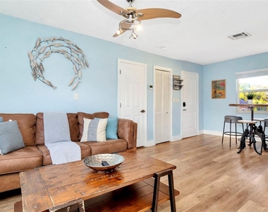 826 11th Avenue S - Photo Thumbnail 9
