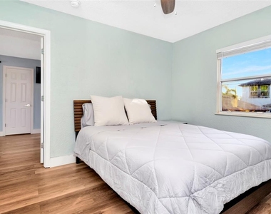 826 11th Avenue S - Photo Thumbnail 16