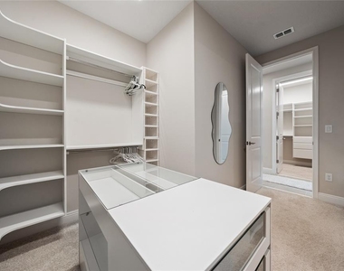 13201 Aylesbury Street - Photo Thumbnail 43